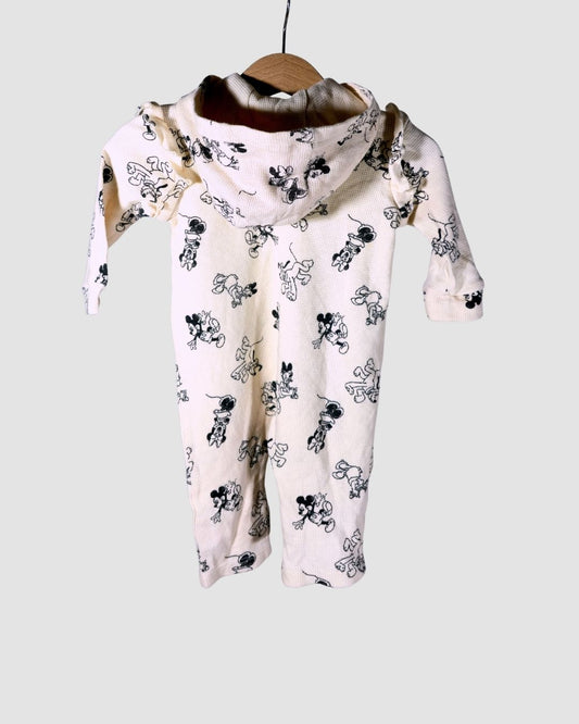 Бебешка пижама с качулка