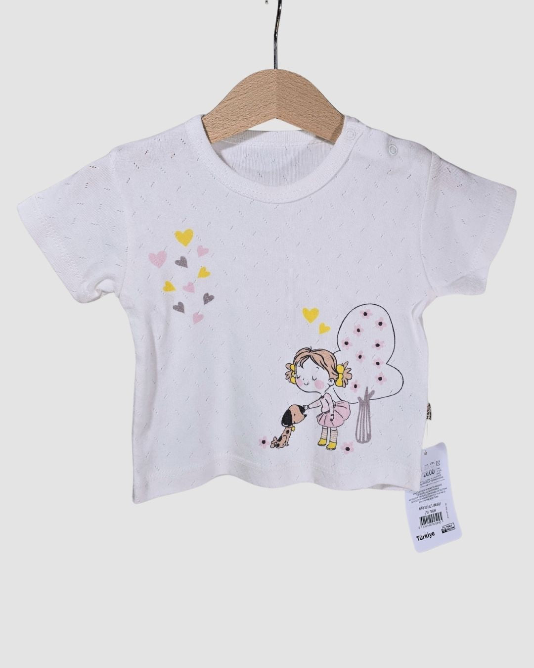 Комплект тениска и къси панталони