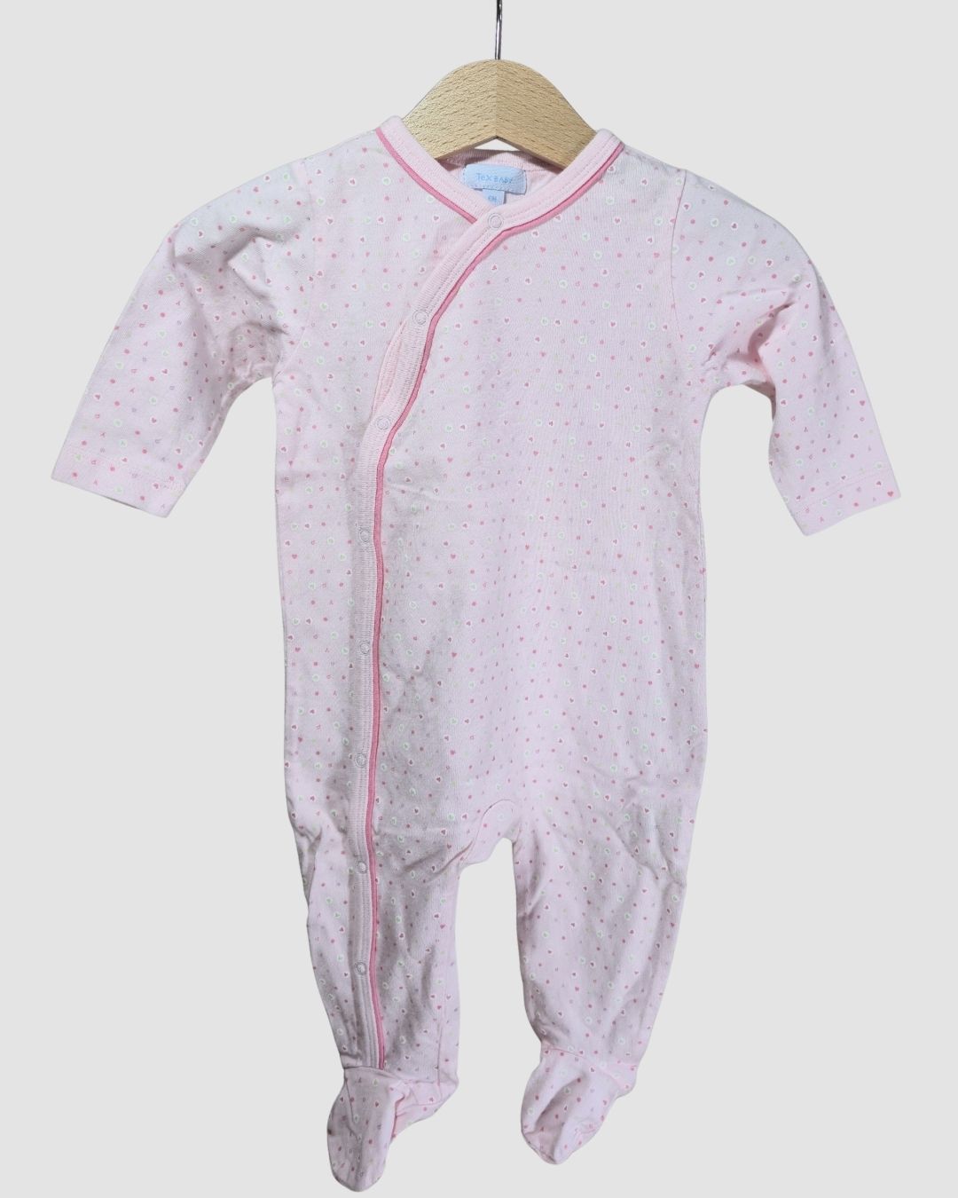 Розова пижама за бебета с копчета