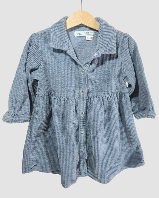 Кадифена рокля