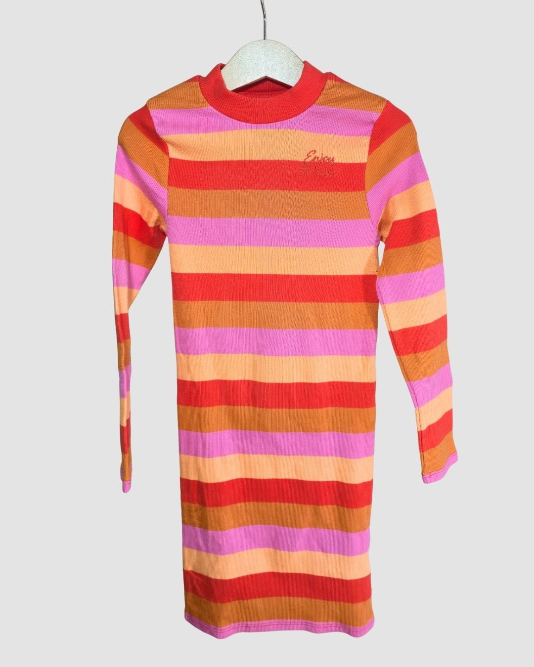 Раирана рокля